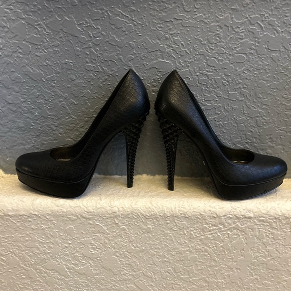 Label Rachel Roy Studded Heels Black Stiletto Size 7 - Picture 12 of 16